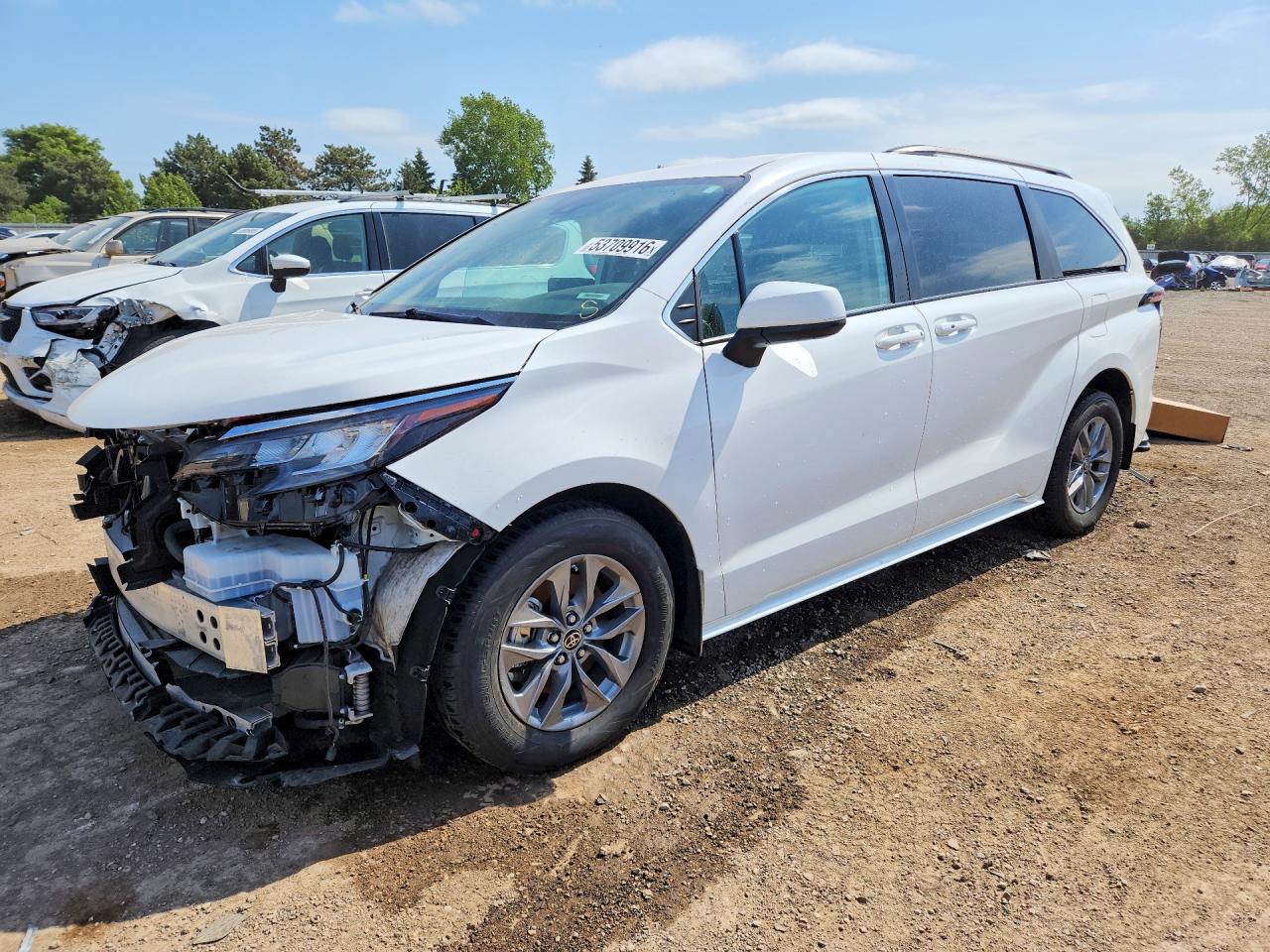 2022 TOYOTA SIENNA