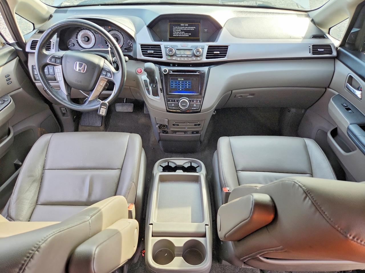 2014 HONDA ODYSSEY TOURING photo 22