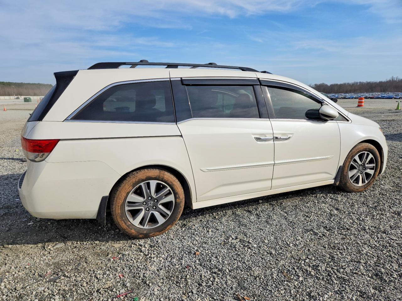 2014 HONDA ODYSSEY TOURING photo 7