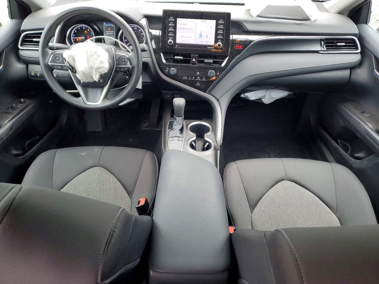 2023 TOYOTA CAMRY LE photo 15
