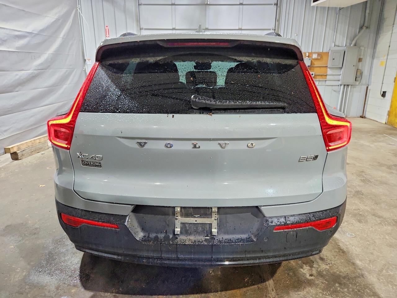 2024 VOLVO XC40 CORE photo 16