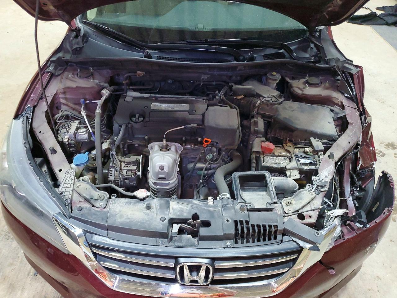 2015 HONDA ACCORD LX photo 21