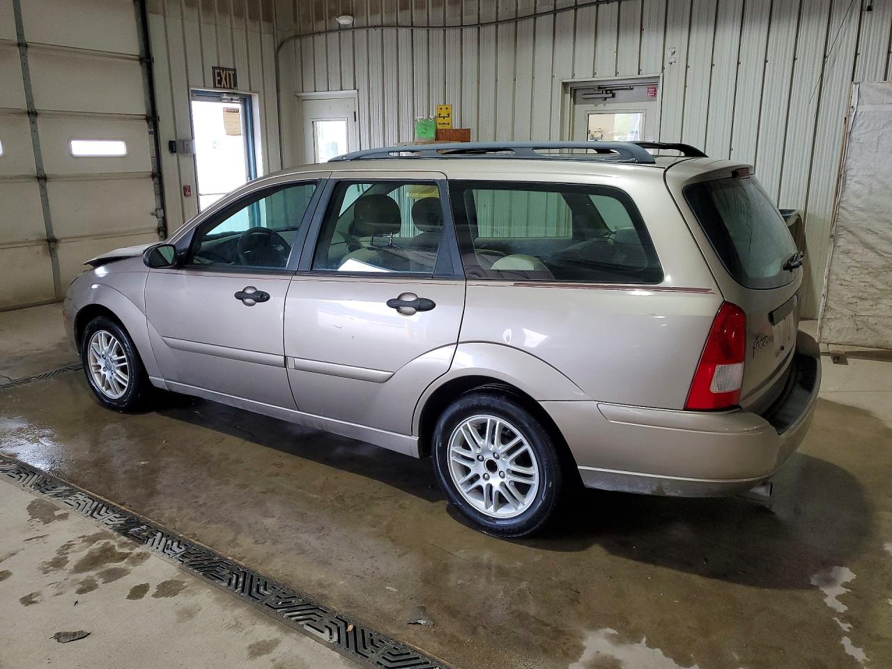 2003 FORD FOCUS SE photo 4