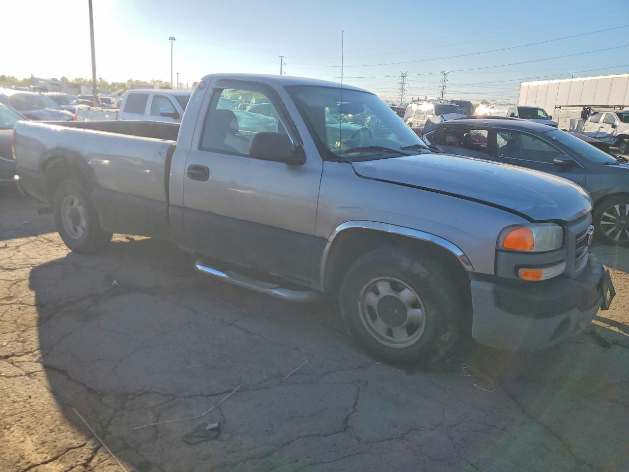 2004 GMC NEW SIERRA C1500 photo 7