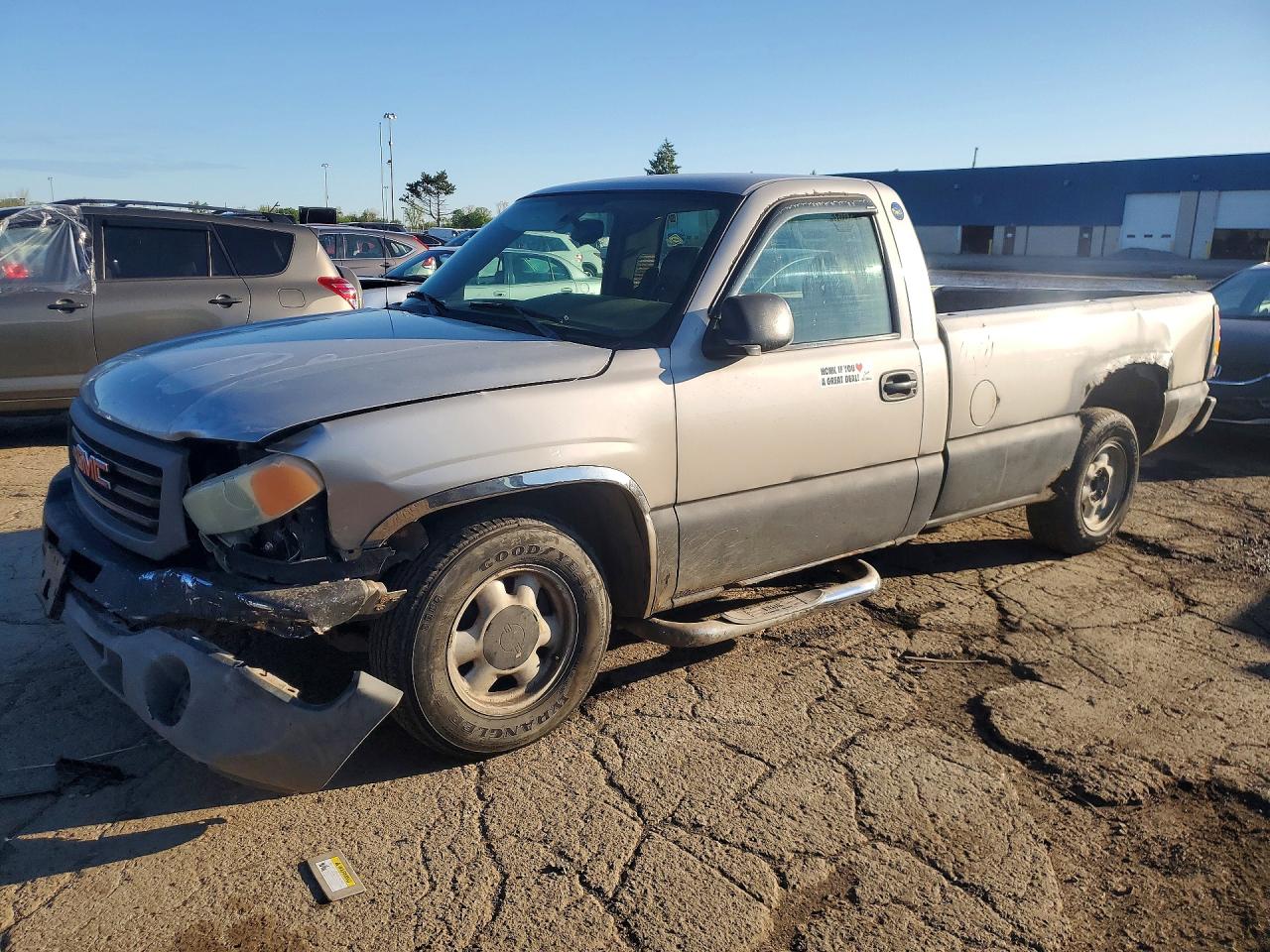 2004 GMC NEW SIERRA