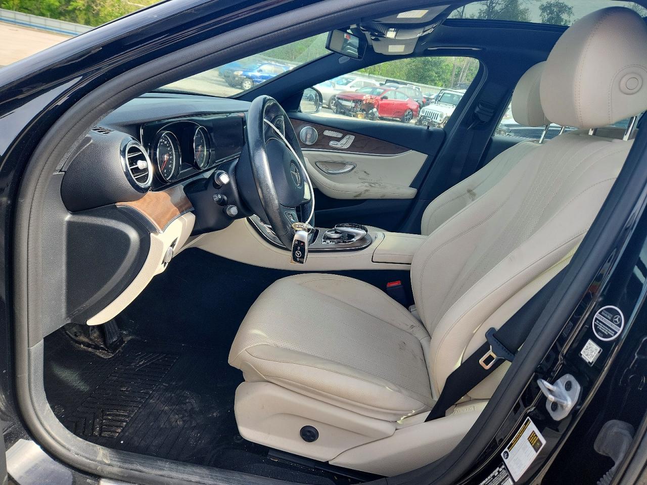 2018 MERCEDES-BENZ E 300 4MATIC photo 13