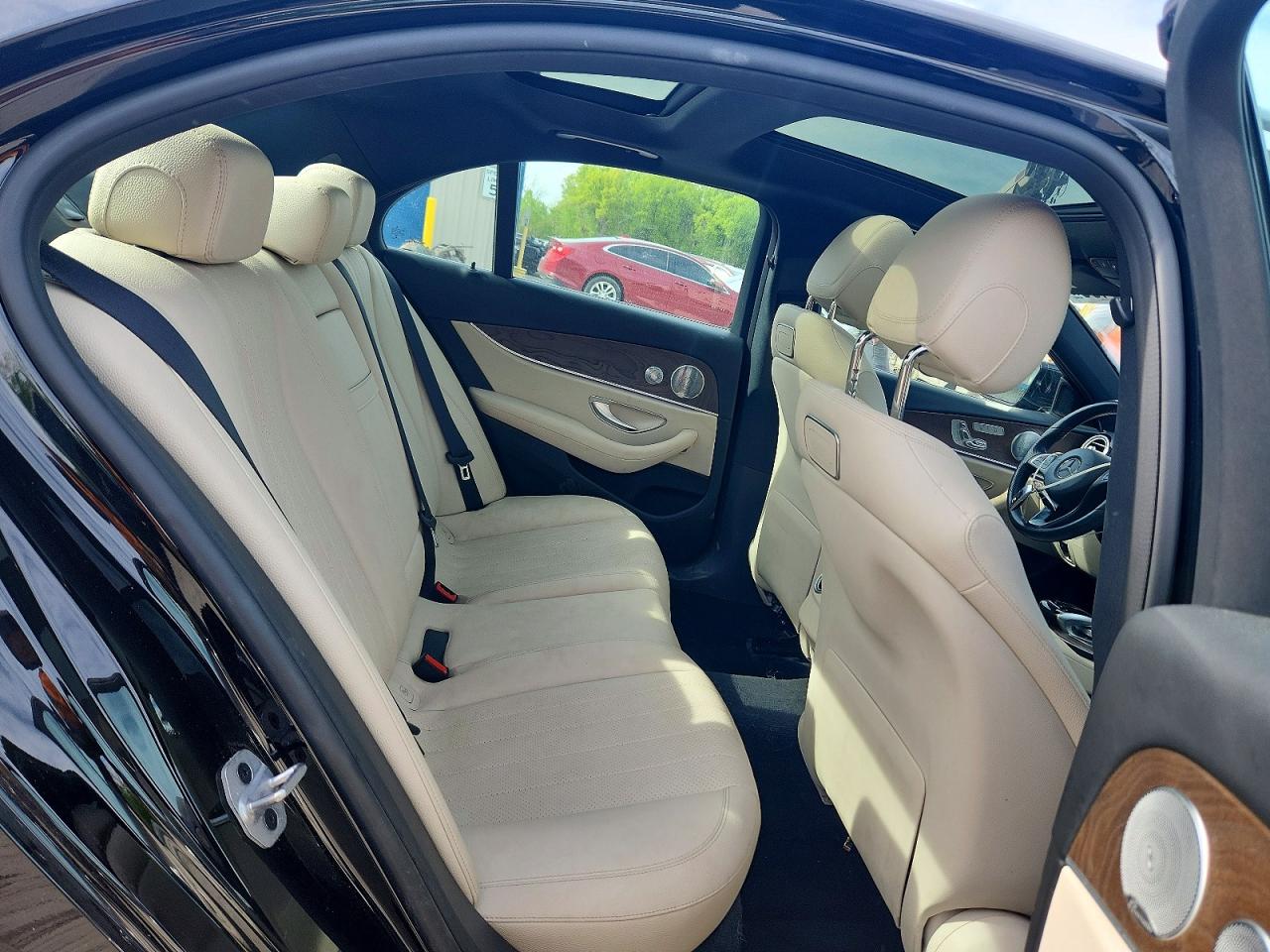 2018 MERCEDES-BENZ E 300 4MATIC photo 19