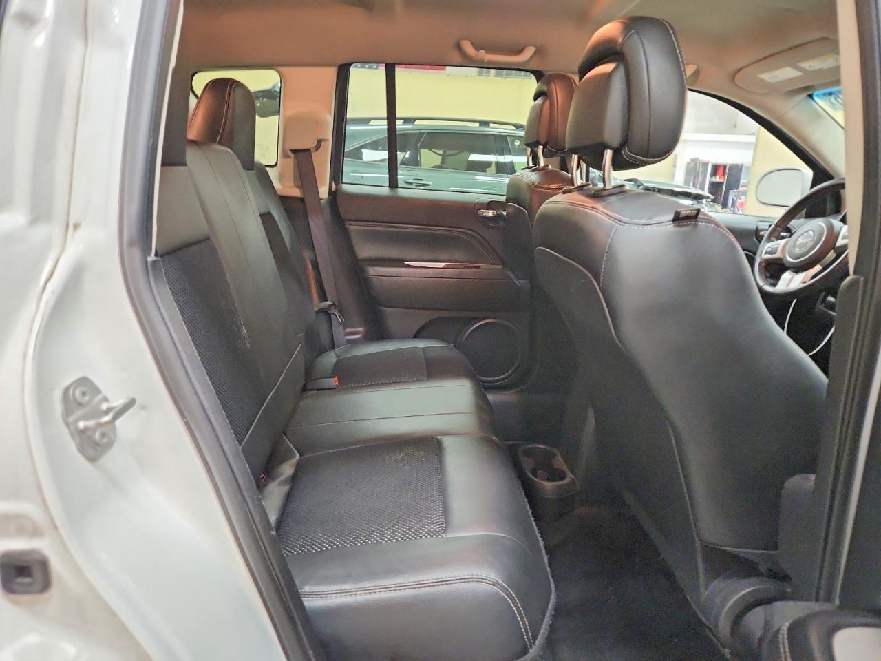 2017 JEEP COMPASS LATITUDE photo 21
