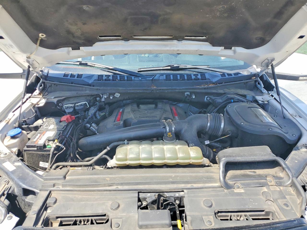 2020 FORD F150 RAPTOR photo 31