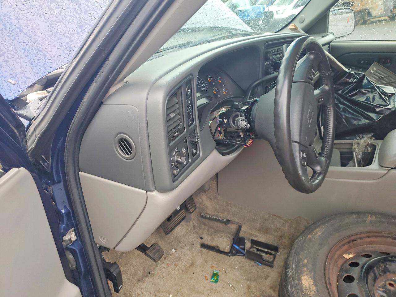 2003 CHEVROLET TAHOE K1500 photo 17