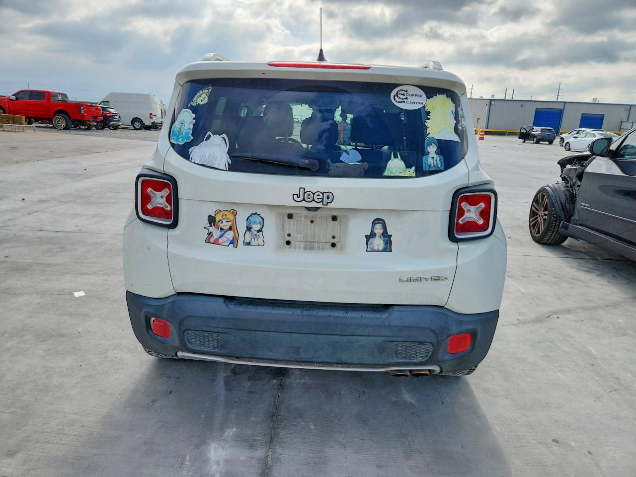 2017 JEEP RENEGADE LIMITED photo 11