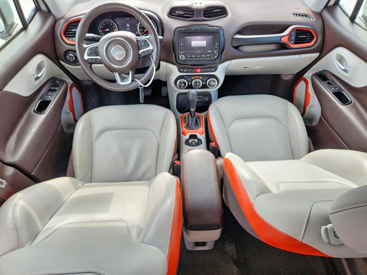 2017 JEEP RENEGADE LIMITED photo 15