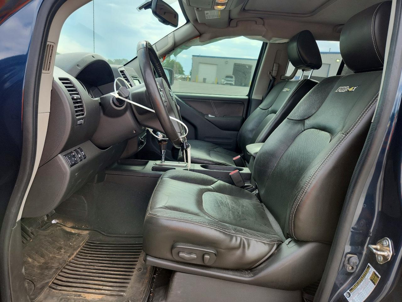 2019 NISSAN FRONTIER PRO-4X photo 19