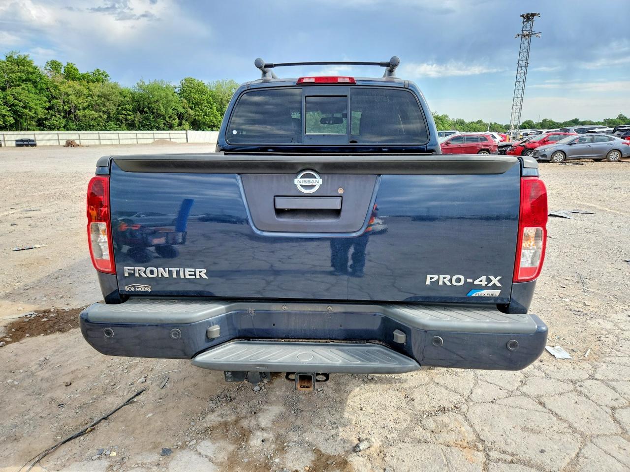 2019 NISSAN FRONTIER PRO-4X photo 16