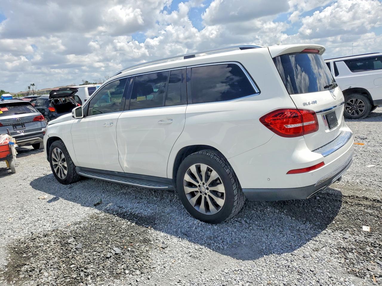 2017 MERCEDES-BENZ GLS 450 4MATIC photo 3