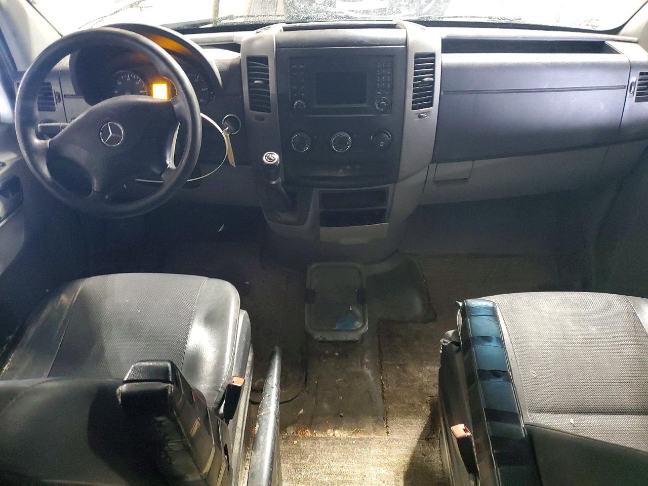 2015 MERCEDES-BENZ SPRINTER 2500 photo 15