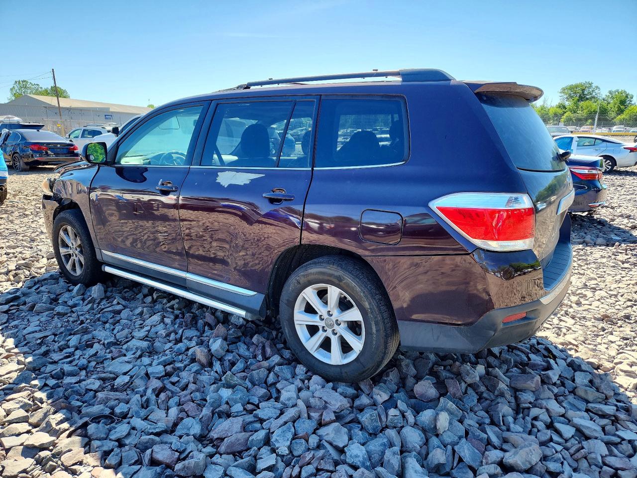2012 TOYOTA HIGHLANDER SE photo 3