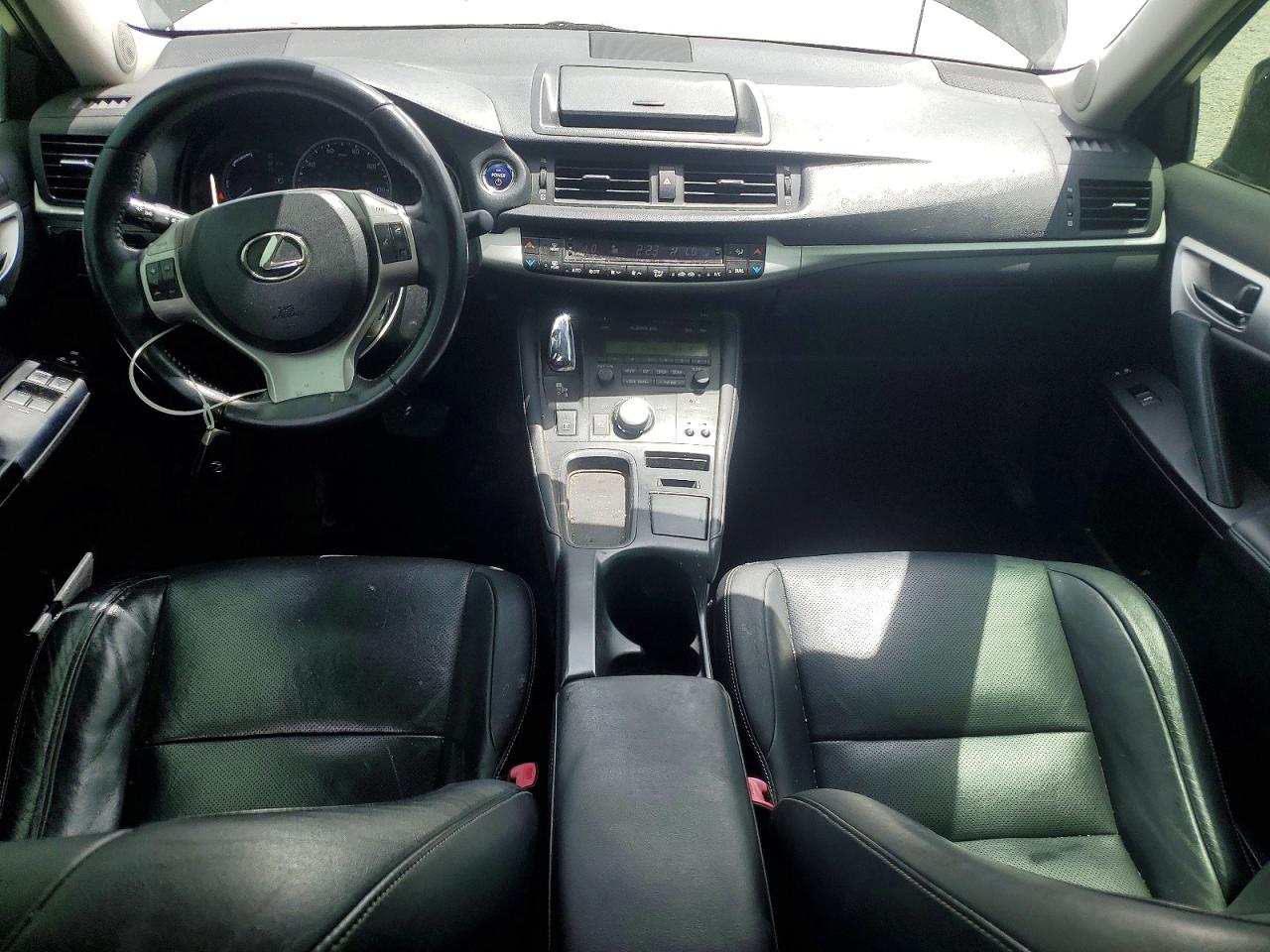 2012 LEXUS CT 200 photo 15