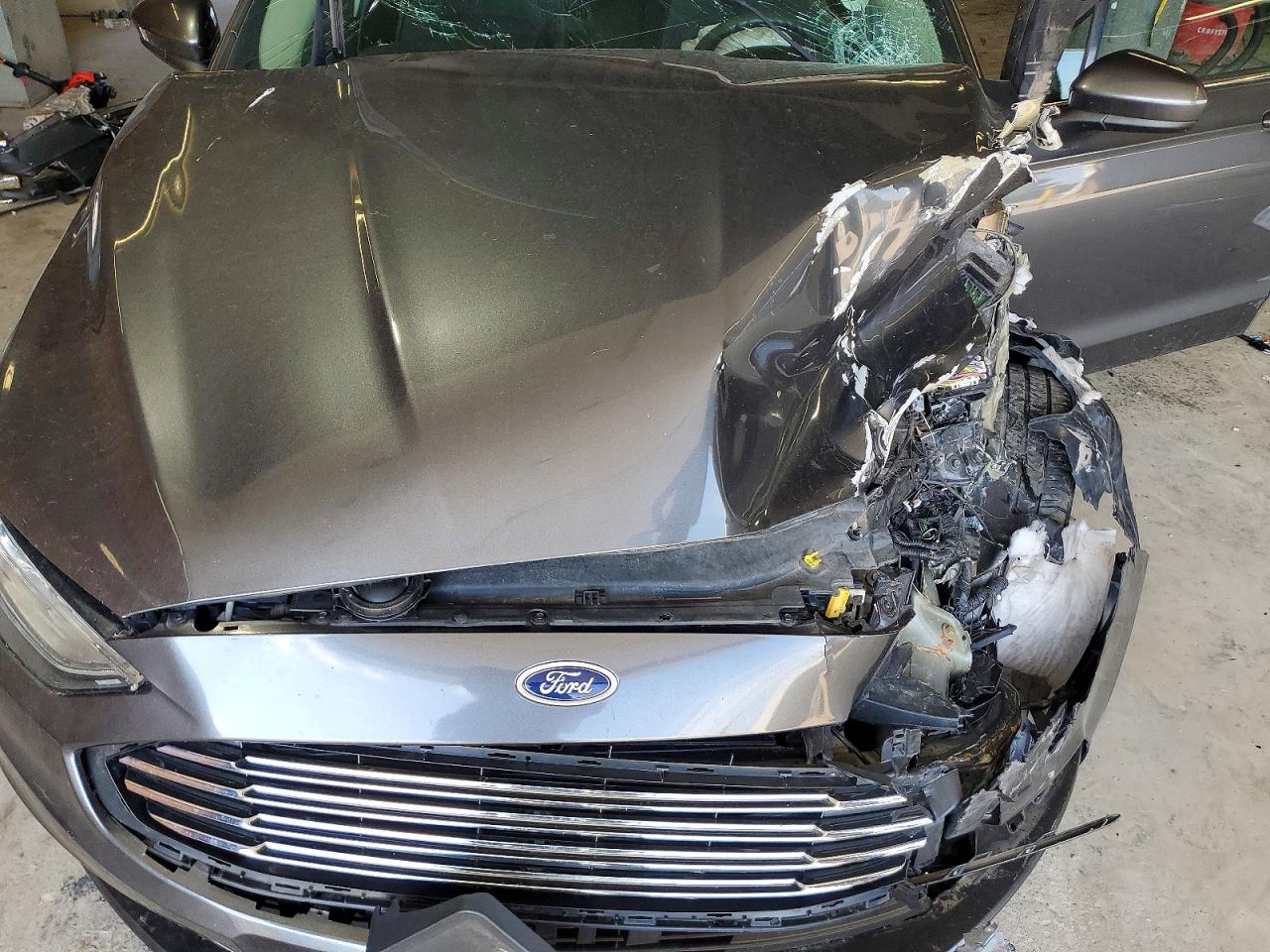 2017 FORD FUSION SE photo 21