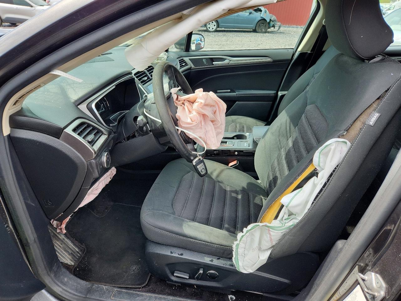 2017 FORD FUSION SE photo 13