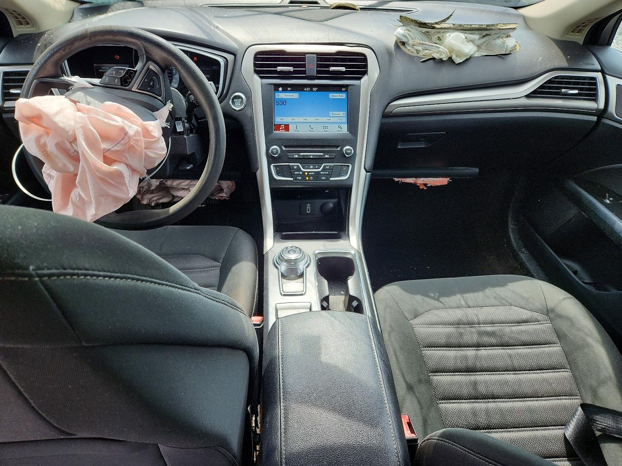 2017 FORD FUSION SE photo 15