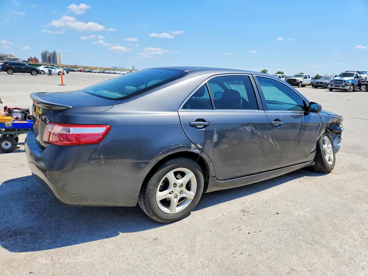 2009 TOYOTA CAMRY LE photo 7