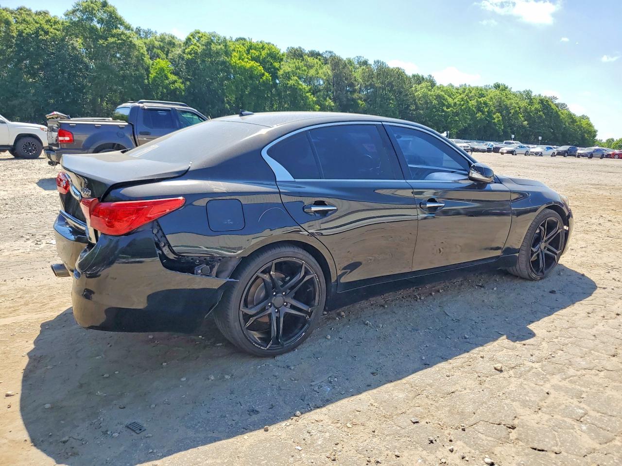 2015 INFINITI Q50 BASE photo 5
