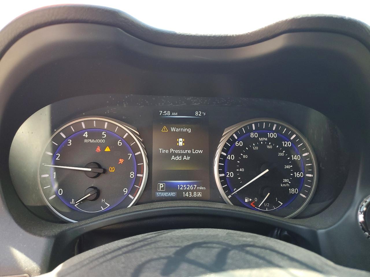 2015 INFINITI Q50 BASE photo 17
