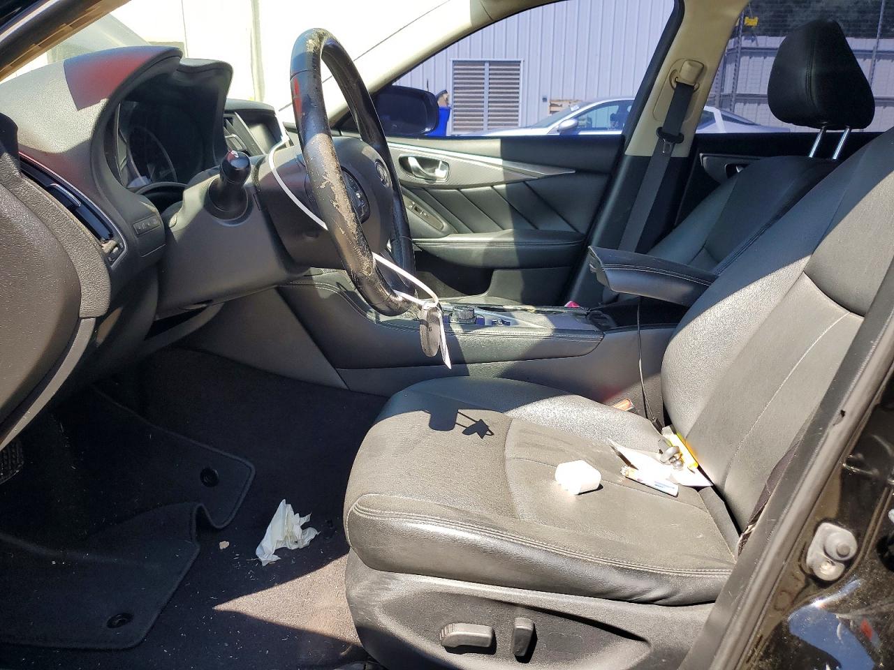 2015 INFINITI Q50 BASE photo 13