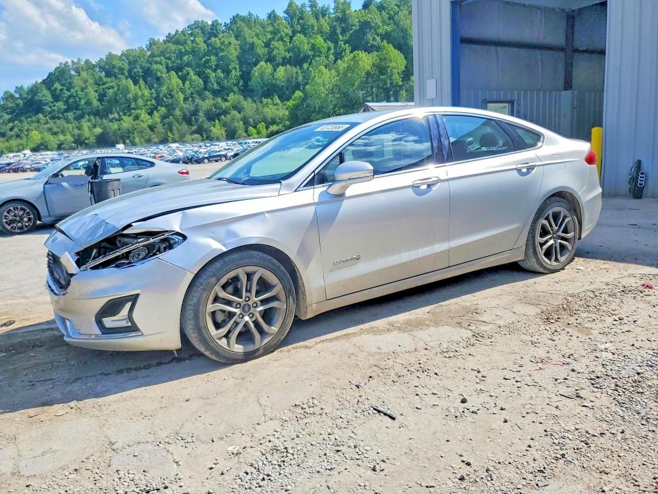 2019 FORD FUSION