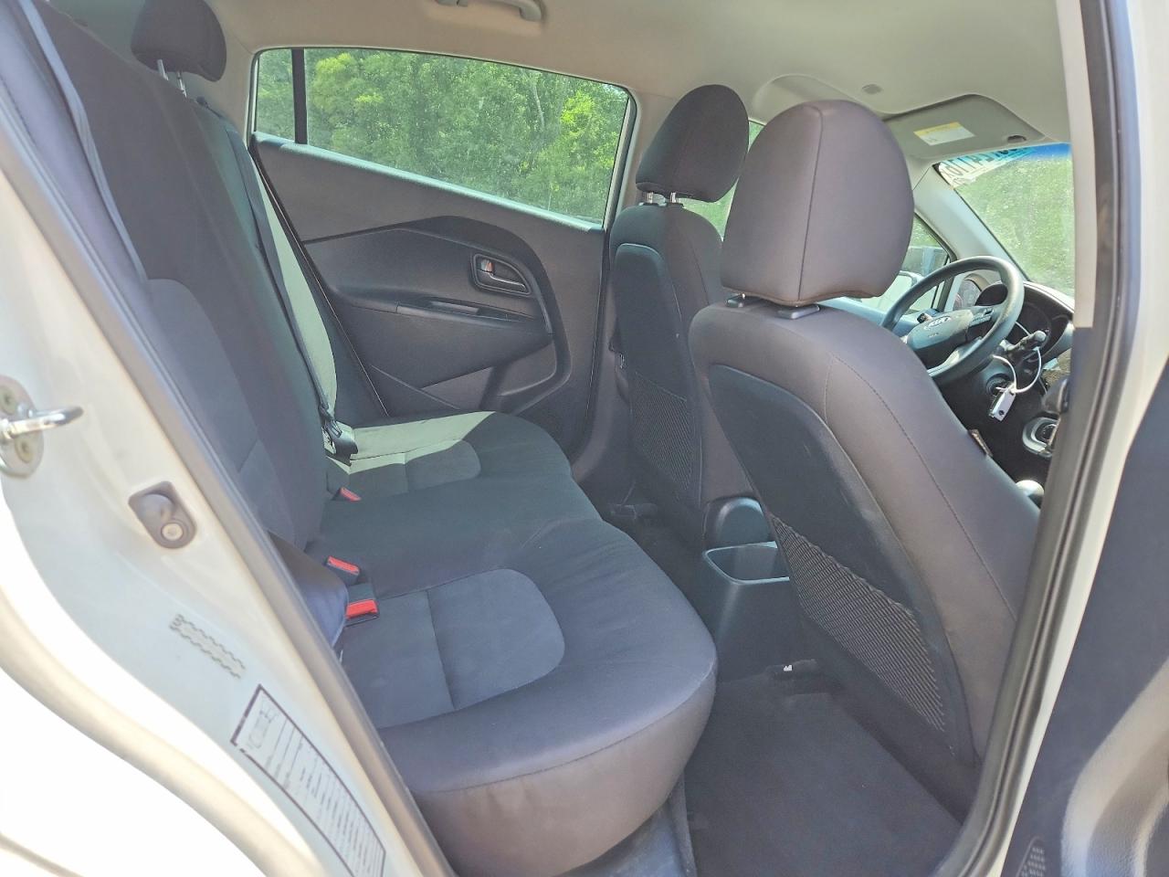 2016 KIA RIO LX photo 28