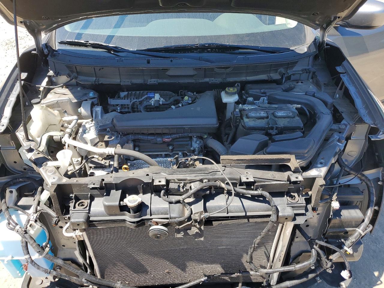 2016 NISSAN ROGUE S photo 31