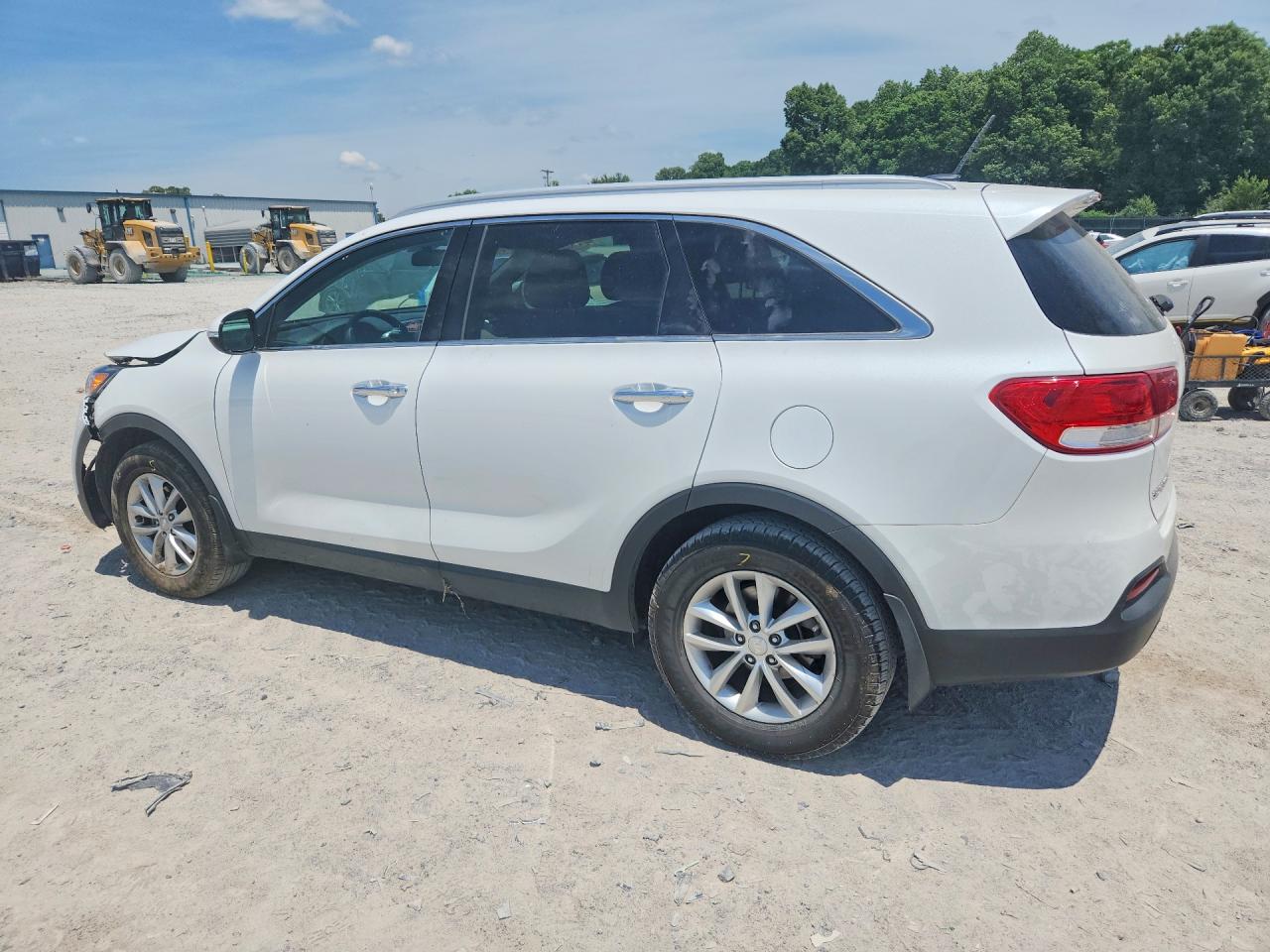 2016 KIA SORENTO LX photo 2