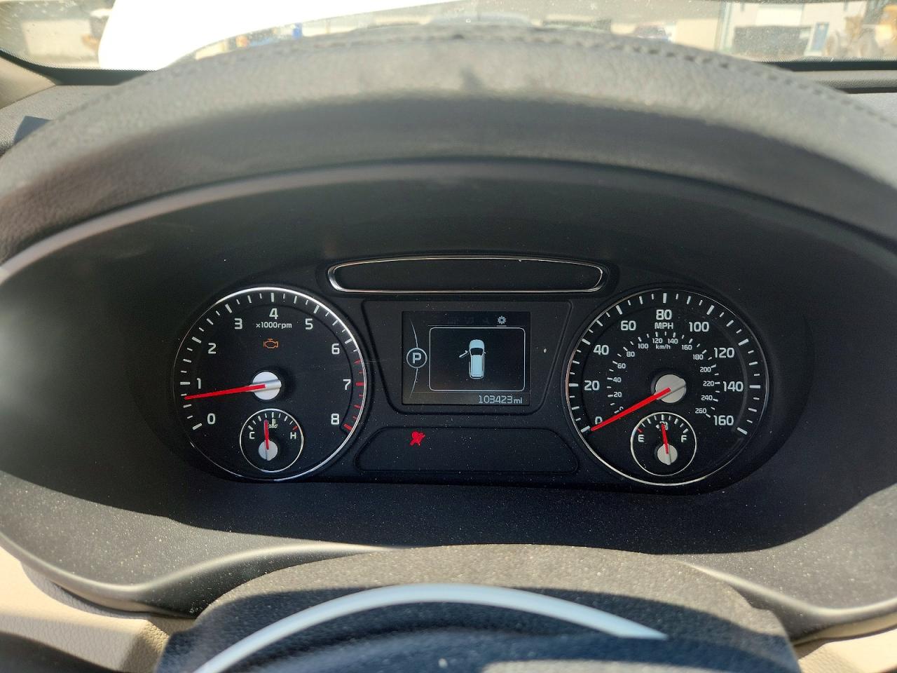 2016 KIA SORENTO LX photo 9