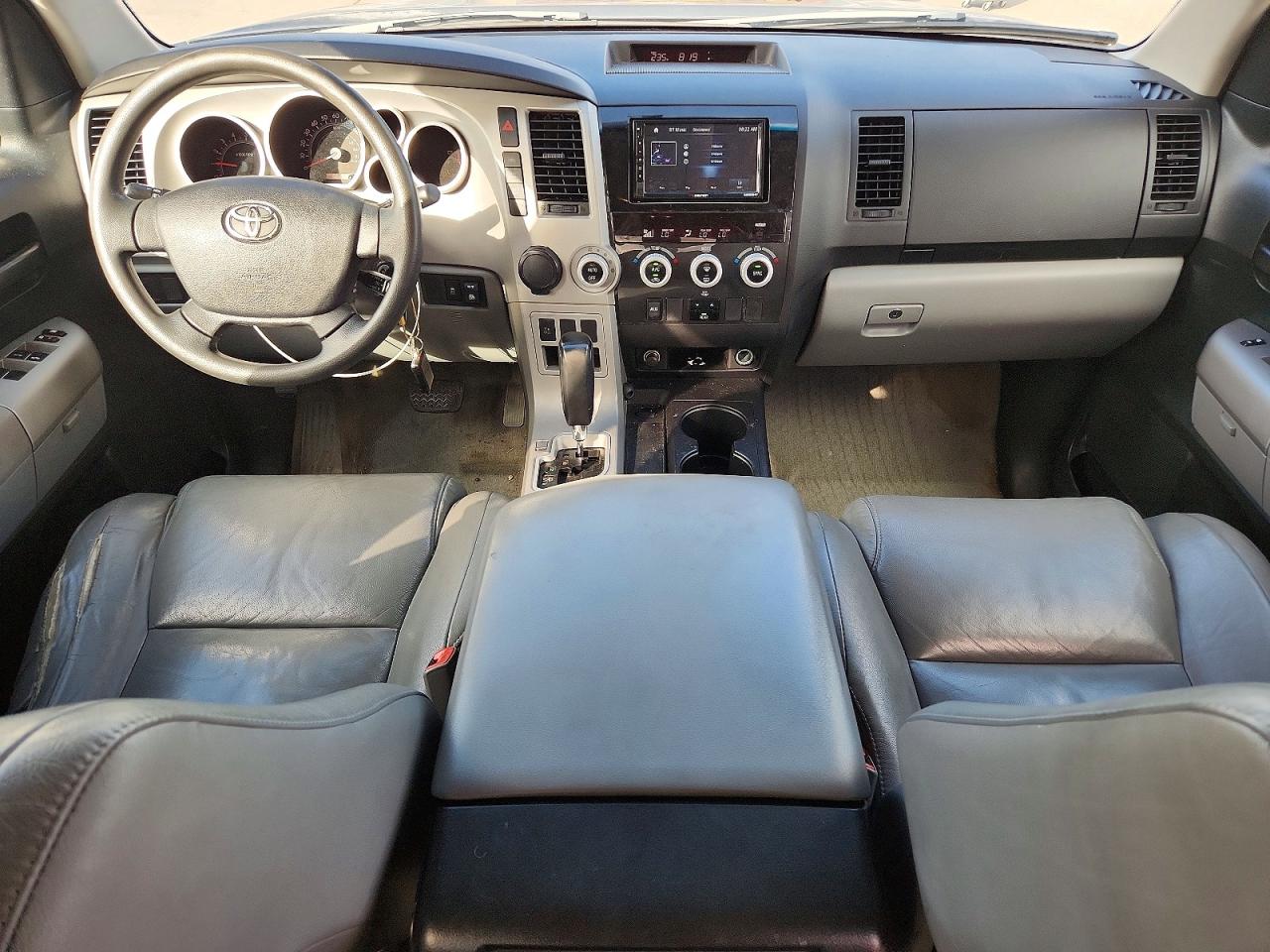 2008 TOYOTA SEQUOIA SR5 photo 15