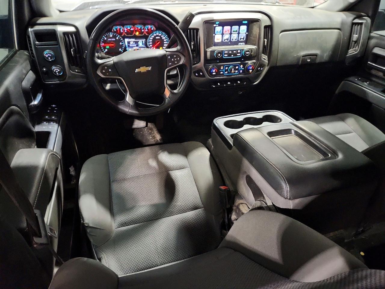 2017 CHEVROLET SILVERADO K1500 LT photo 8