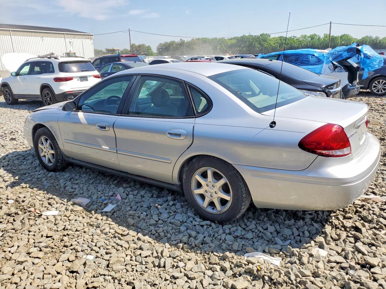 2006 FORD TAURUS SEL photo 3