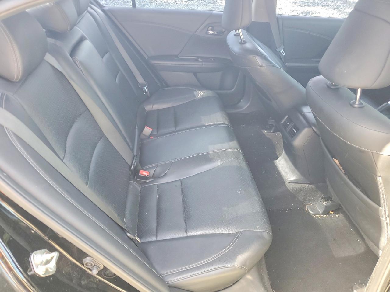 2017 HONDA ACCORD EXL photo 19