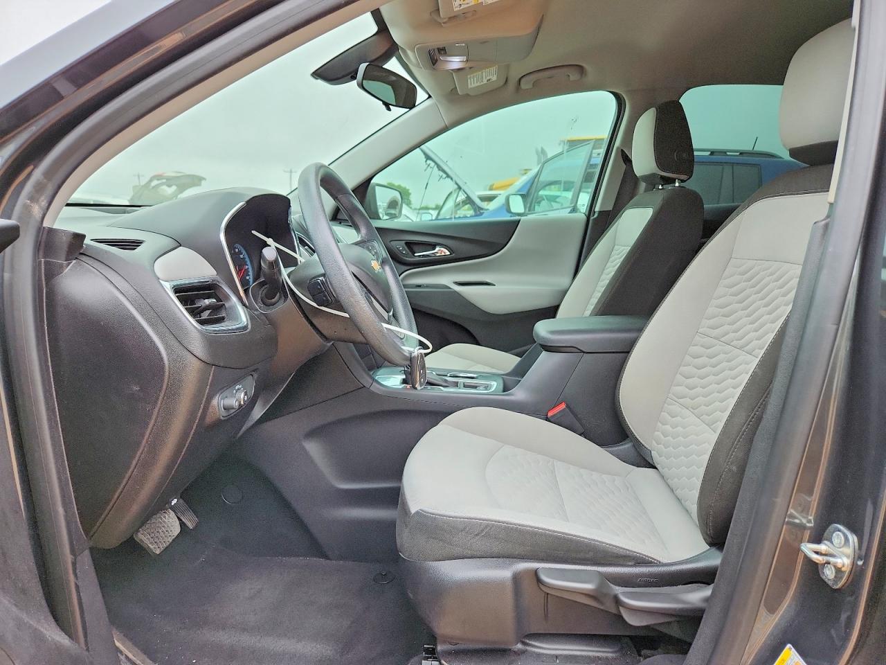2019 CHEVROLET EQUINOX LS photo 13