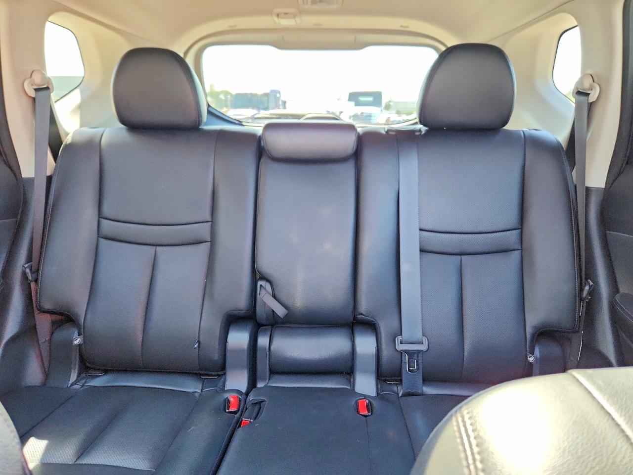2019 NISSAN ROGUE SL photo 19