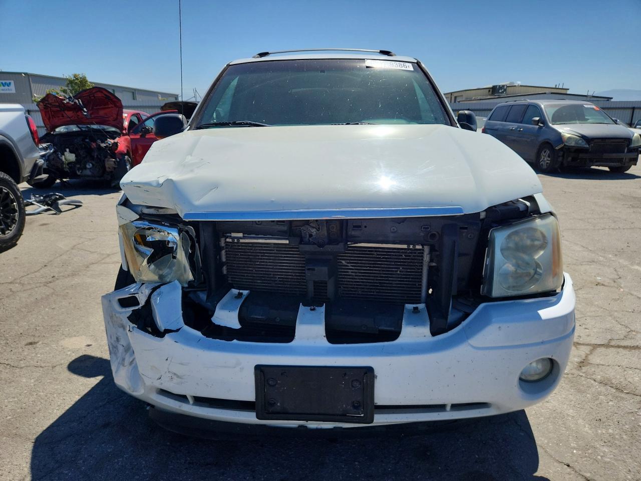 2003 GMC ENVOY photo 5