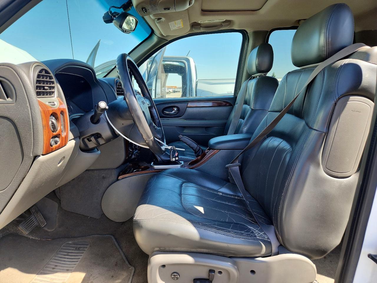 2003 GMC ENVOY photo 7