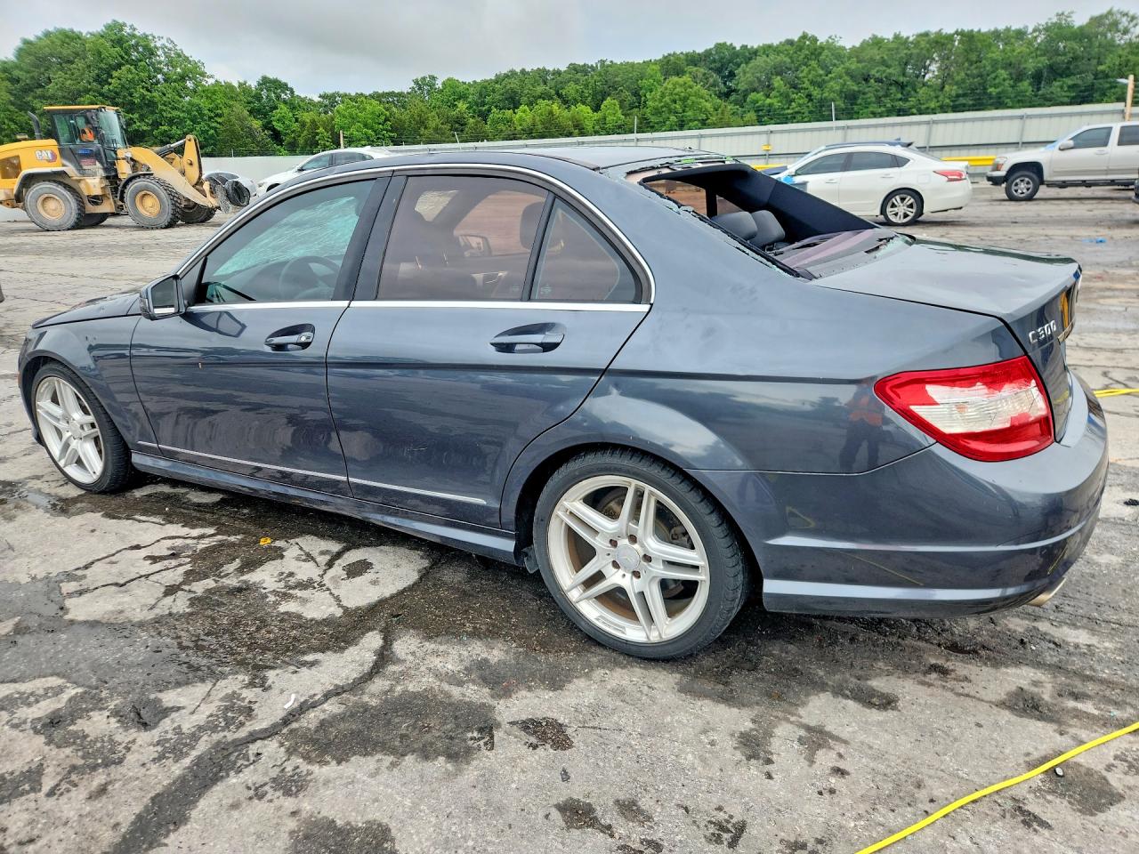 2010 MERCEDES-BENZ C 300 photo 4