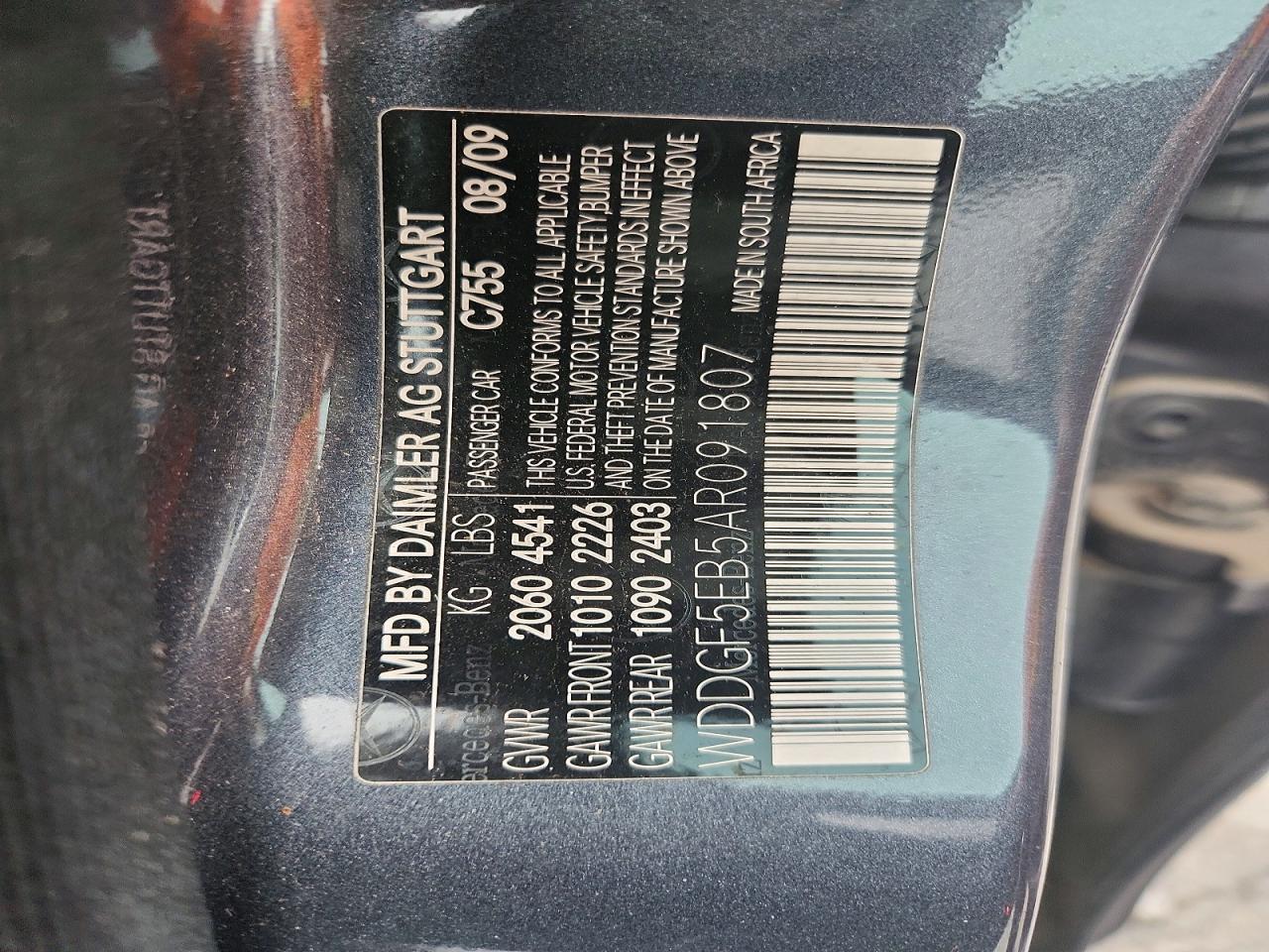 2010 MERCEDES-BENZ C 300 photo 34