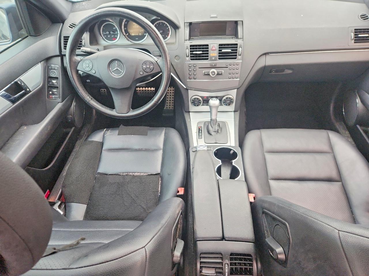 2010 MERCEDES-BENZ C 300 photo 22