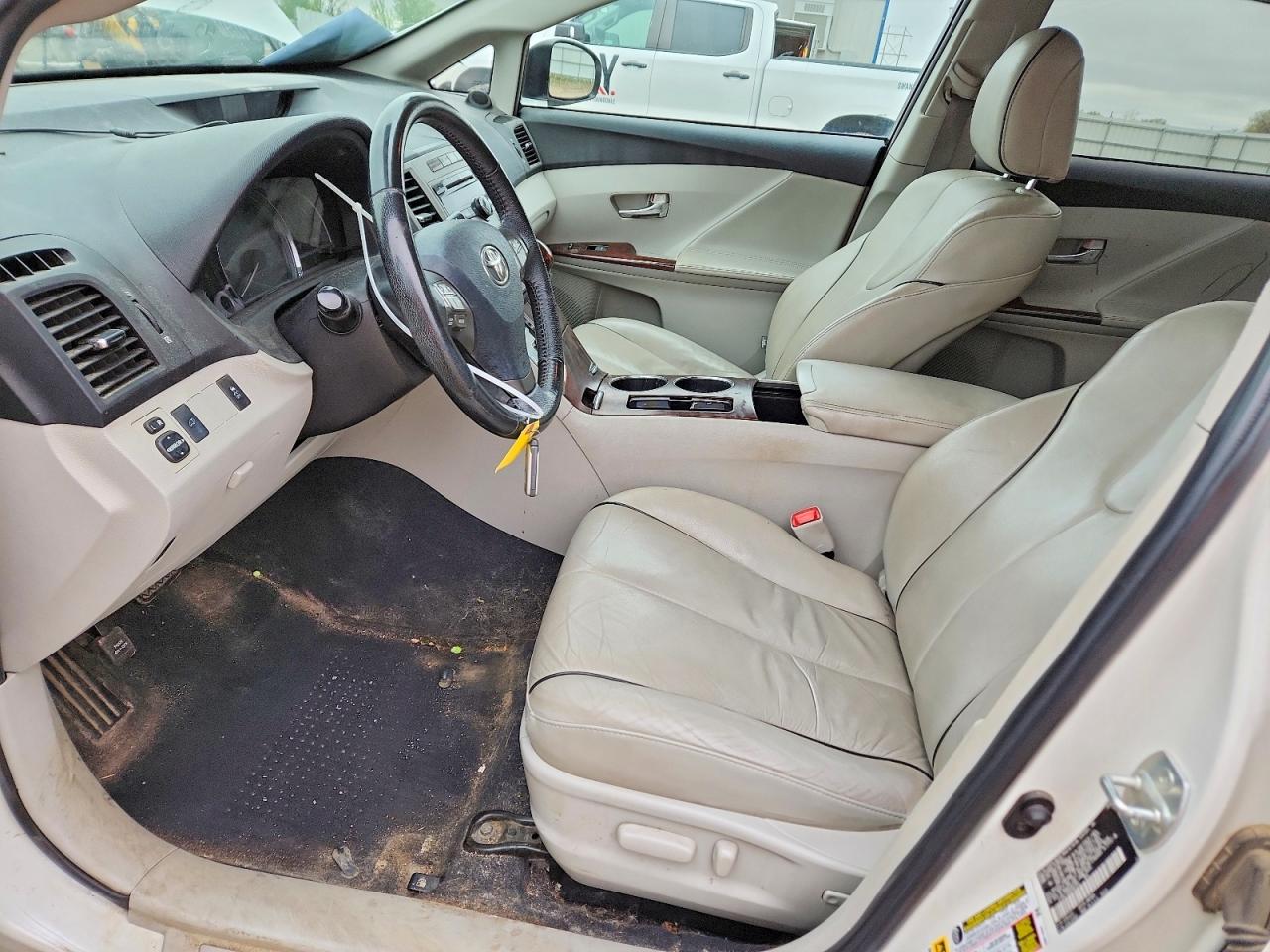 2009 TOYOTA VENZA AWD 4CYL photo 13