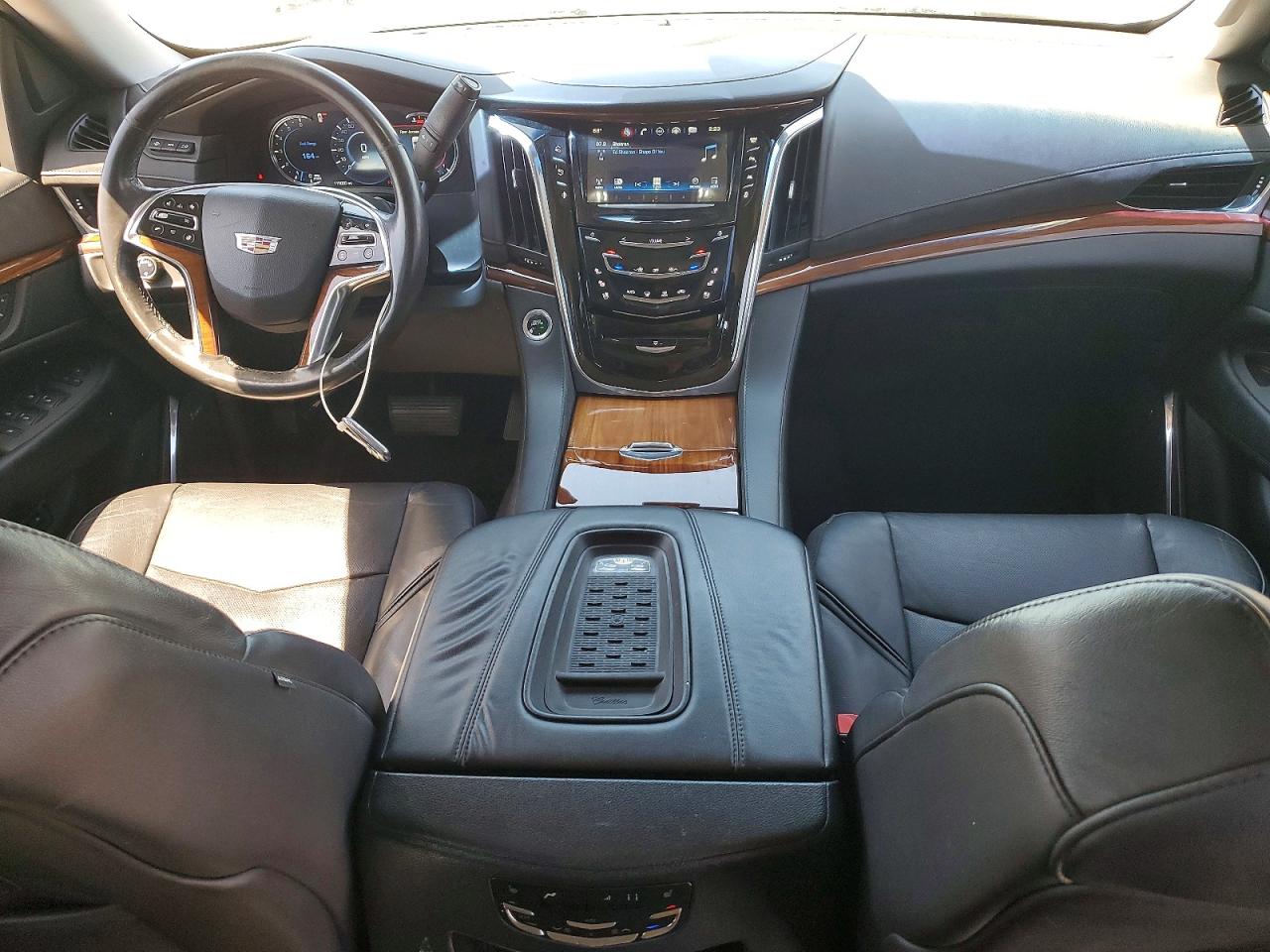2016 CADILLAC ESCALADE ESV LUXURY photo 8