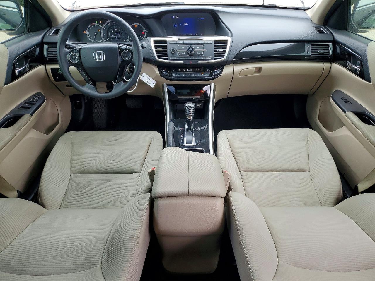 2017 HONDA ACCORD LX photo 15