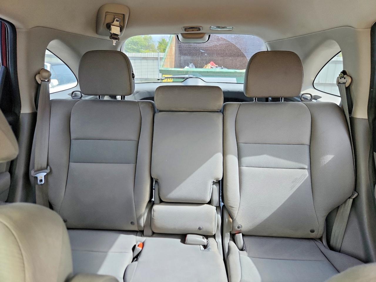 2010 HONDA CR-V LX photo 28