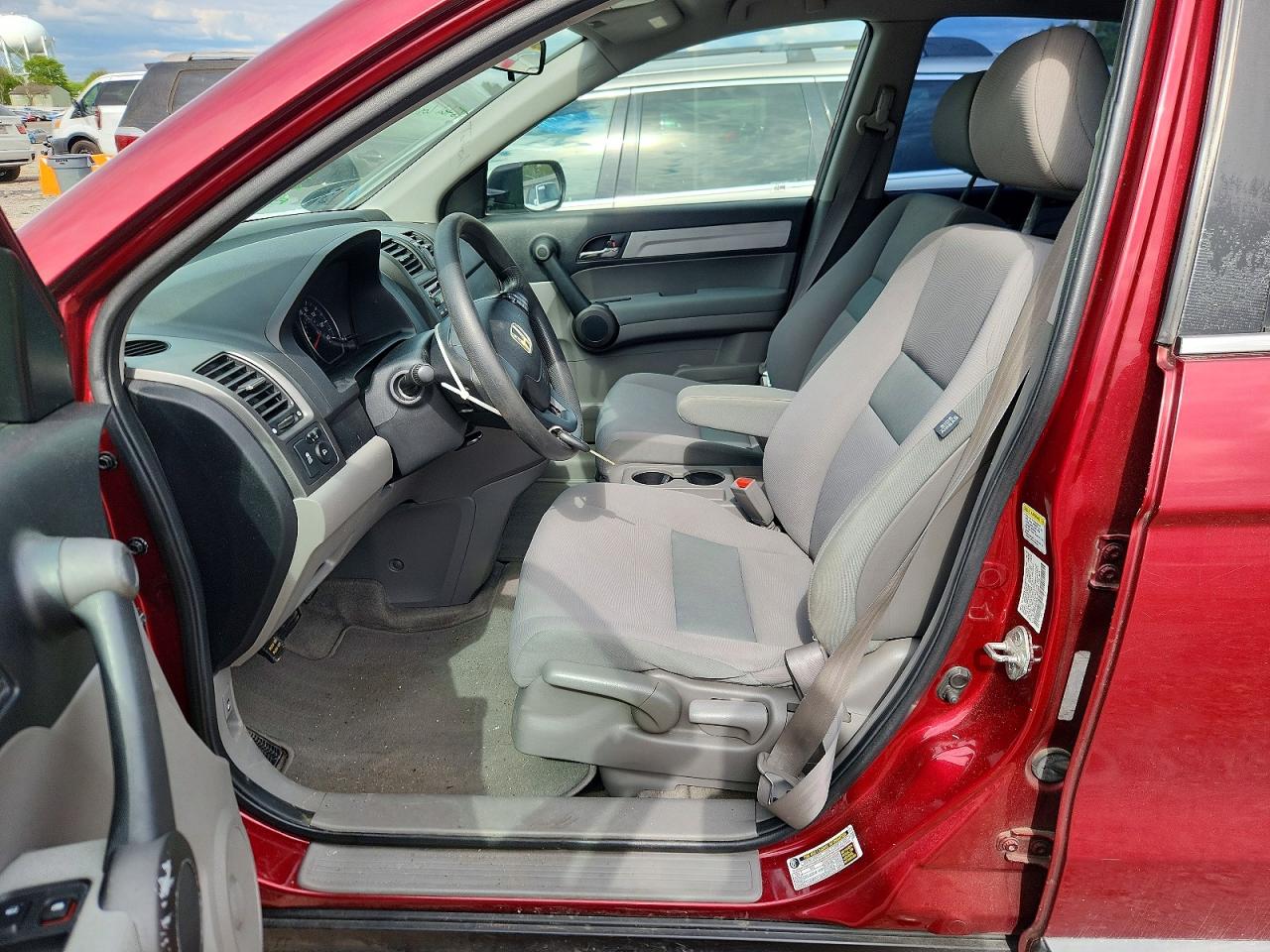 2010 HONDA CR-V LX photo 19